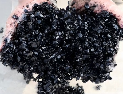 吉木乃沥青冷补料（沥青砂）的优势特点与施工流程解析